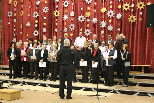 ../Images/01-weihnachtskonz20-12-06 (16).jpg